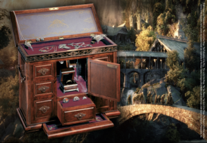 Middle Earth Treasure Chest